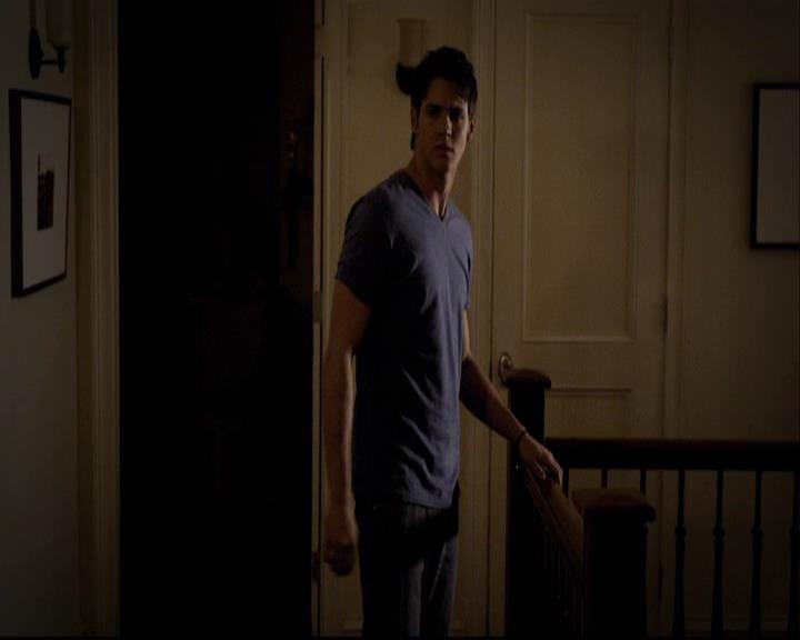 VampireDiariesWorld-dot-org_2x22AsILayDying2243.jpg