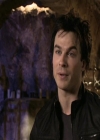 VampireDiariesWorld-dot-org_Seizoen2-DVDExtras-PagesOfTheWolf-BuildingTheBeast0070.jpg