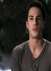 VampireDiariesWorld-dot-org_Seizoen2-DVDExtras-PagesOfTheWolf-HowlingAtTheMoon0047.jpg