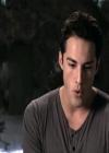 VampireDiariesWorld-dot-org_Seizoen2-DVDExtras-PagesOfTheWolf-HowlingAtTheMoon0050.jpg