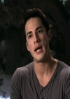 VampireDiariesWorld-dot-org_Seizoen2-DVDExtras-PagesOfTheWolf-HowlingAtTheMoon0320.jpg