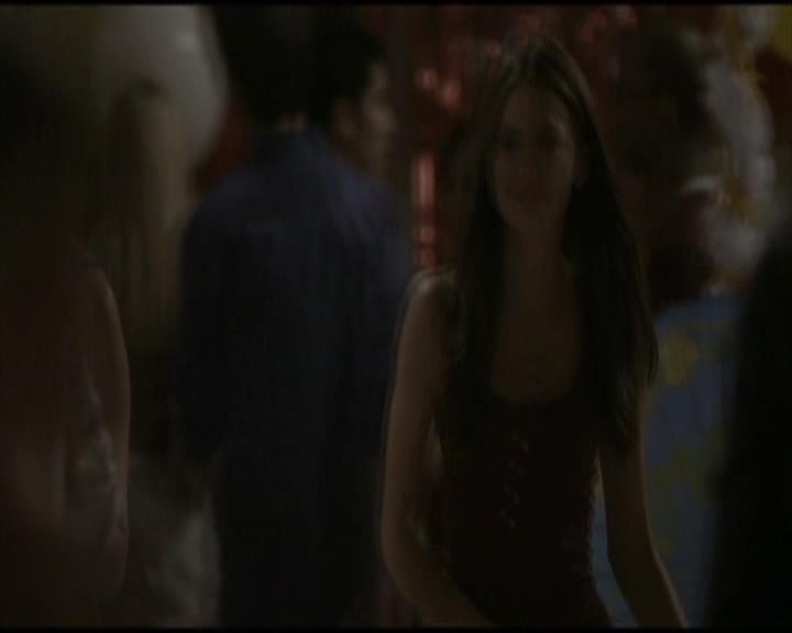 VampireDiariesWorld-dot-org_Seizoen2-DVDScenes-2x02BraveNewWorld0012.jpg