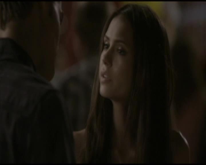 VampireDiariesWorld-dot-org_Seizoen2-DVDScenes-2x02BraveNewWorld0039.jpg