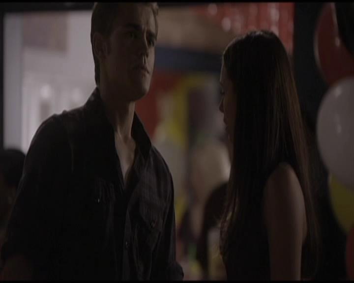 VampireDiariesWorld-dot-org_Seizoen2-DVDScenes-2x02BraveNewWorld0042.jpg