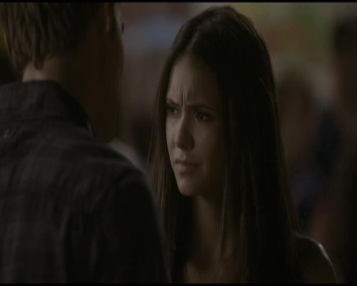 VampireDiariesWorld-dot-org_Seizoen2-DVDScenes-2x02BraveNewWorld0046.jpg