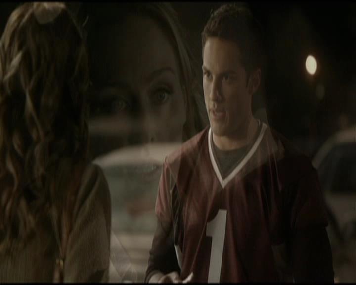 VampireDiariesWorld-dot-org_Seizoen2-DVDScenes-2x09Katerina0139.jpg