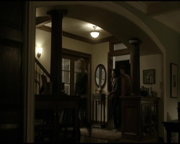 VampireDiariesWorld-dot-org_Seizoen2-DVDScenes-2x13DaddyIssues0001.jpg