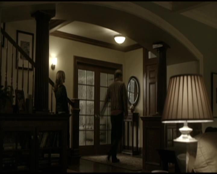 VampireDiariesWorld-dot-org_Seizoen2-DVDScenes-2x13DaddyIssues0044.jpg