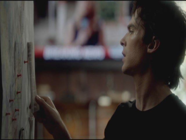 VampireDiariesWorld-dot-org-TVD_3x02TheHybrid2257.jpg