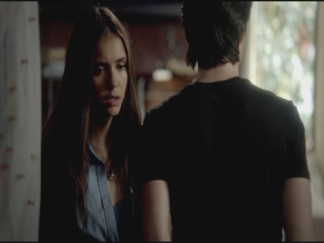 VampireDiariesWorld-dot-org-TVD_3x02TheHybrid2270.jpg