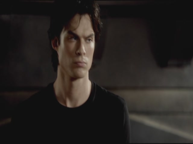 VampireDiariesWorld-dot-org-TVD_3x02TheHybrid2313.jpg