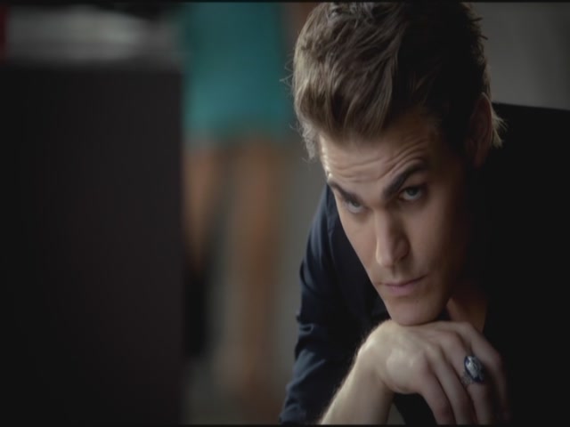 VampireDiariesWorld-dot-org-TVD_3x04DisturbingBehavior0020.jpg