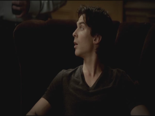 VampireDiariesWorld-dot-org-TVD_3x04DisturbingBehavior0980.jpg