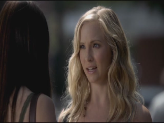 VampireDiariesWorld-dot-org-TVD_3x04DisturbingBehavior1903.jpg