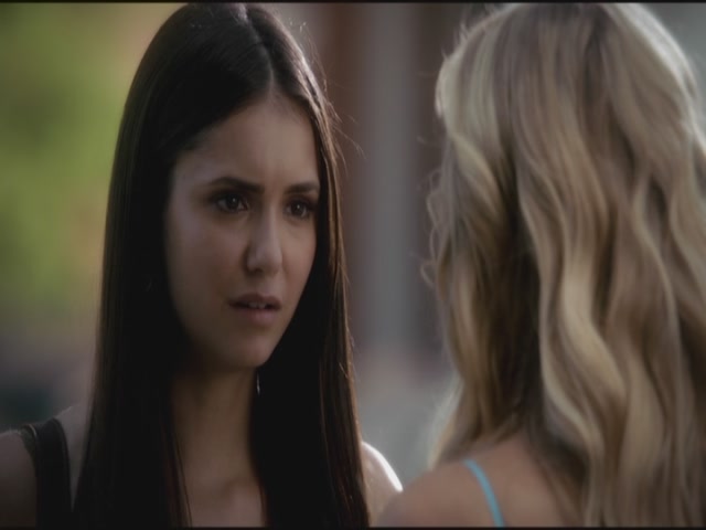 VampireDiariesWorld-dot-org-TVD_3x04DisturbingBehavior1923.jpg