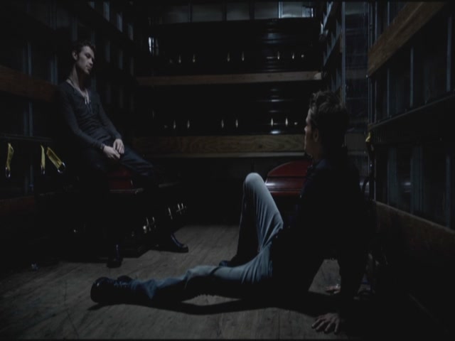 VampireDiariesWorld-dot-org-TVD_3x04DisturbingBehavior2165.jpg