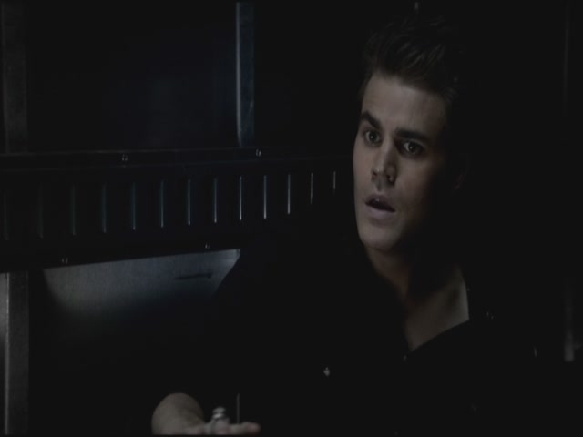 VampireDiariesWorld-dot-org-TVD_3x04DisturbingBehavior2171.jpg