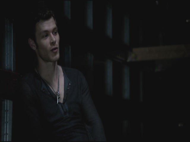 VampireDiariesWorld-dot-org-TVD_3x04DisturbingBehavior2184.jpg