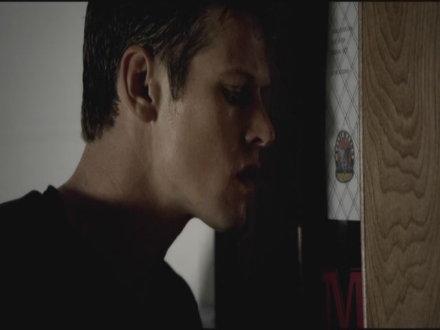 VampireDiariesWorld-dot-org-TVD_3x05TheReckoning0070.jpg