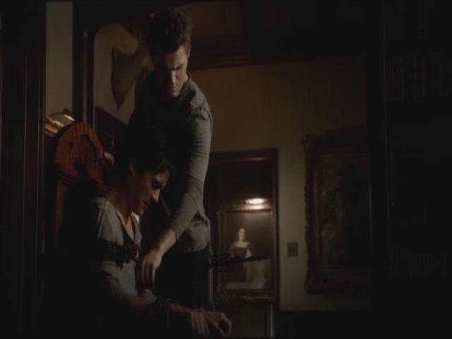 VampireDiariesWorld-dot-org-S3TVD_3x07GhostWorld0046.jpg