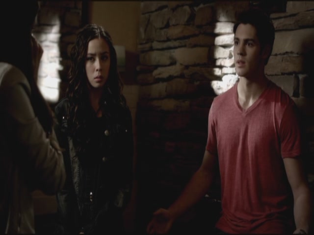 VampireDiariesWorld-dot-org-S3TVD_3x07GhostWorld0766.jpg