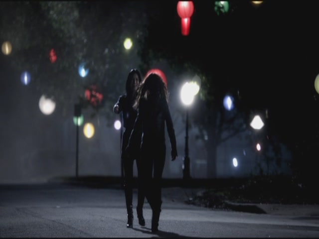 VampireDiariesWorld-dot-org-S3TVD_3x07GhostWorld2005.jpg