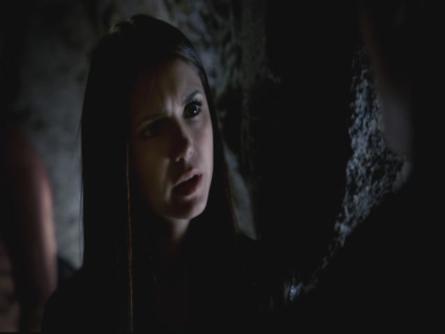 VampireDiariesWorld-dot-org-S3TVD_3x08OrdinaryPeople0021.jpg