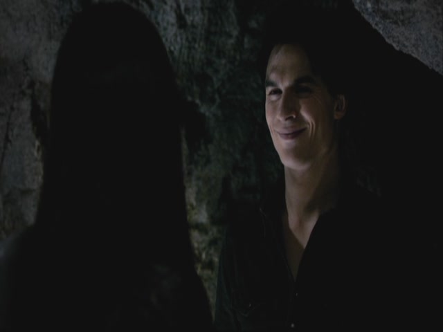 VampireDiariesWorld-dot-org-S3TVD_3x08OrdinaryPeople0023.jpg