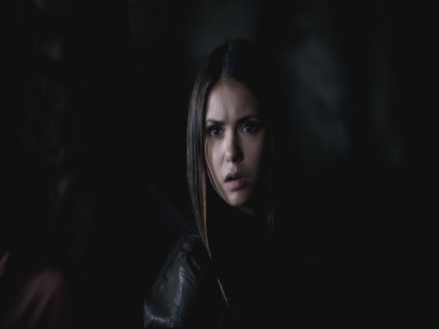 VampireDiariesWorld-dot-org-S3TVD_3x08OrdinaryPeople0086.jpg