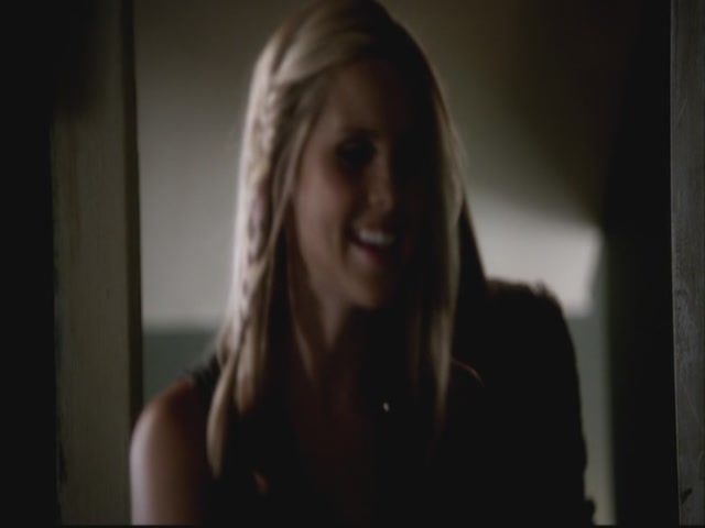 VampireDiariesWorld-dot-org-S3TVD_3x08OrdinaryPeople0755.jpg