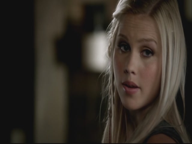 VampireDiariesWorld-dot-org-S3TVD_3x08OrdinaryPeople0790.jpg