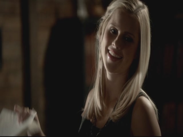 VampireDiariesWorld-dot-org-S3TVD_3x08OrdinaryPeople0795.jpg