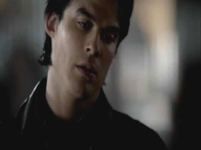 VampireDiariesWorld-dot-org-S3TVD_3x08OrdinaryPeople0925.jpg