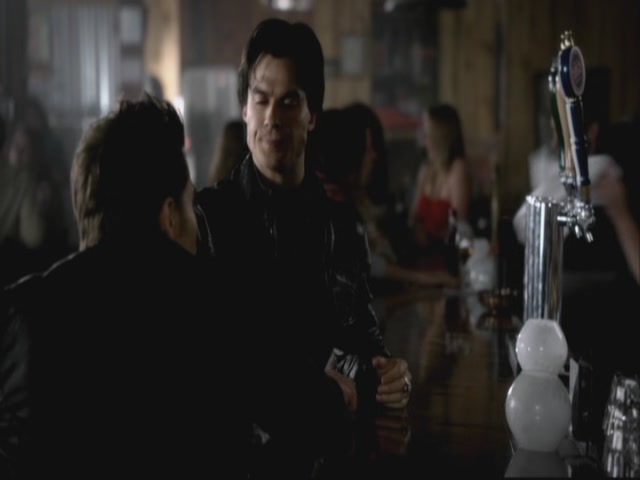 VampireDiariesWorld-dot-org-S3TVD_3x08OrdinaryPeople0929.jpg