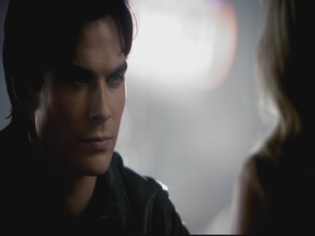 VampireDiariesWorld-dot-org-S3TVD_3x08OrdinaryPeople0944.jpg