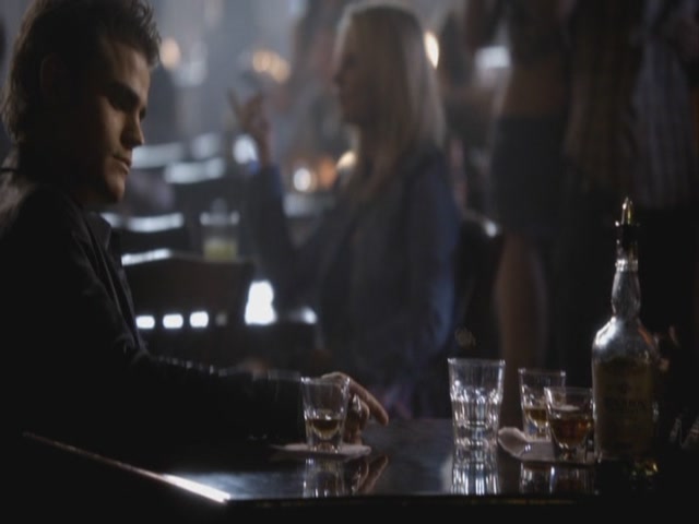 VampireDiariesWorld-dot-org-S3TVD_3x08OrdinaryPeople0970.jpg