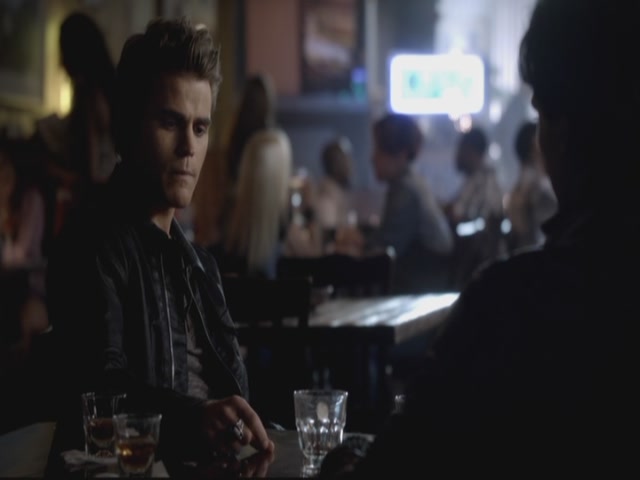 VampireDiariesWorld-dot-org-S3TVD_3x08OrdinaryPeople0998.jpg