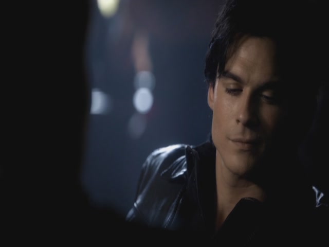 VampireDiariesWorld-dot-org-S3TVD_3x08OrdinaryPeople0999.jpg