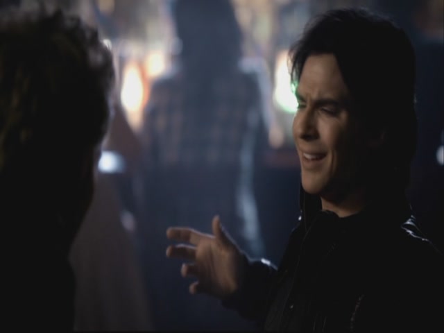 VampireDiariesWorld-dot-org-S3TVD_3x08OrdinaryPeople1019.jpg