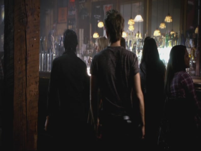 VampireDiariesWorld-dot-org-S3TVD_3x08OrdinaryPeople1472.jpg