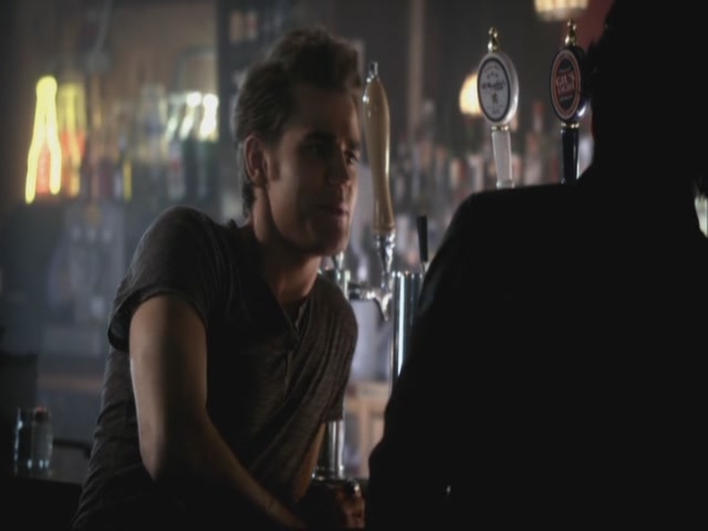 VampireDiariesWorld-dot-org-S3TVD_3x08OrdinaryPeople1478.jpg