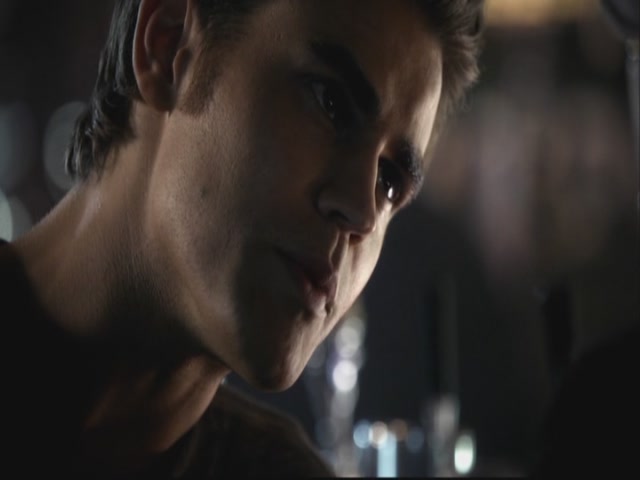 VampireDiariesWorld-dot-org-S3TVD_3x08OrdinaryPeople1504.jpg