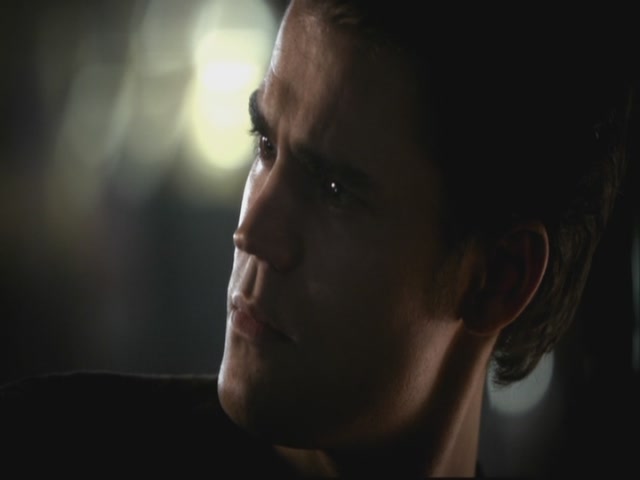 VampireDiariesWorld-dot-org-S3TVD_3x08OrdinaryPeople1514.jpg