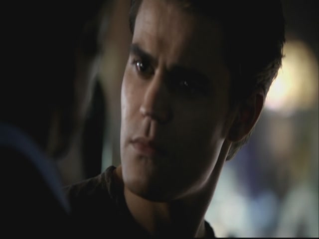 VampireDiariesWorld-dot-org-S3TVD_3x08OrdinaryPeople1516.jpg