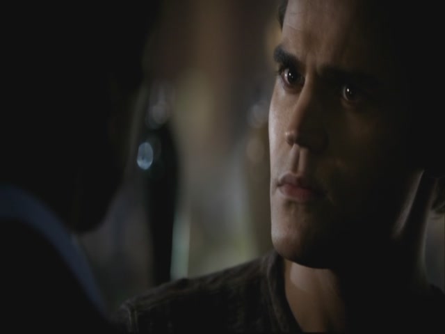 VampireDiariesWorld-dot-org-S3TVD_3x08OrdinaryPeople1517.jpg