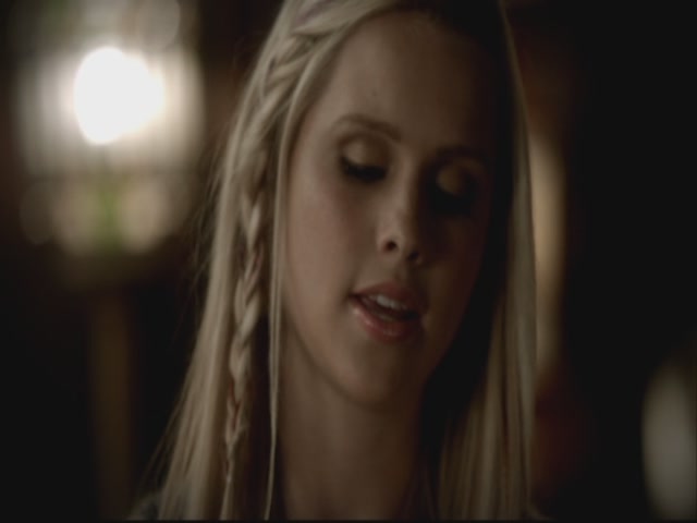 VampireDiariesWorld-dot-org-S3TVD_3x08OrdinaryPeople1531.jpg