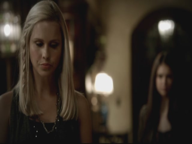 VampireDiariesWorld-dot-org-S3TVD_3x08OrdinaryPeople1535.jpg