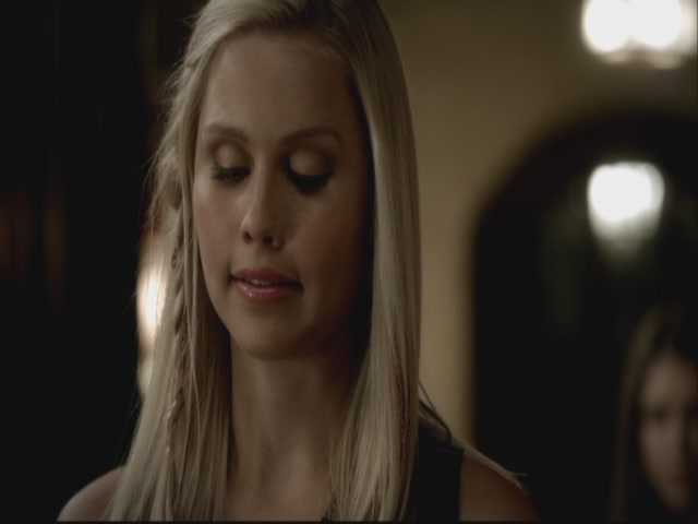 VampireDiariesWorld-dot-org-S3TVD_3x08OrdinaryPeople1659.jpg