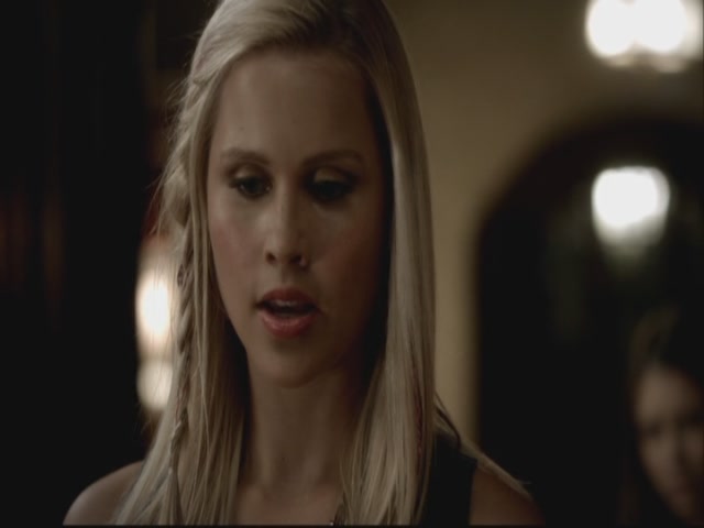 VampireDiariesWorld-dot-org-S3TVD_3x08OrdinaryPeople1661.jpg