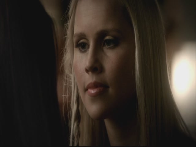 VampireDiariesWorld-dot-org-S3TVD_3x08OrdinaryPeople1729.jpg